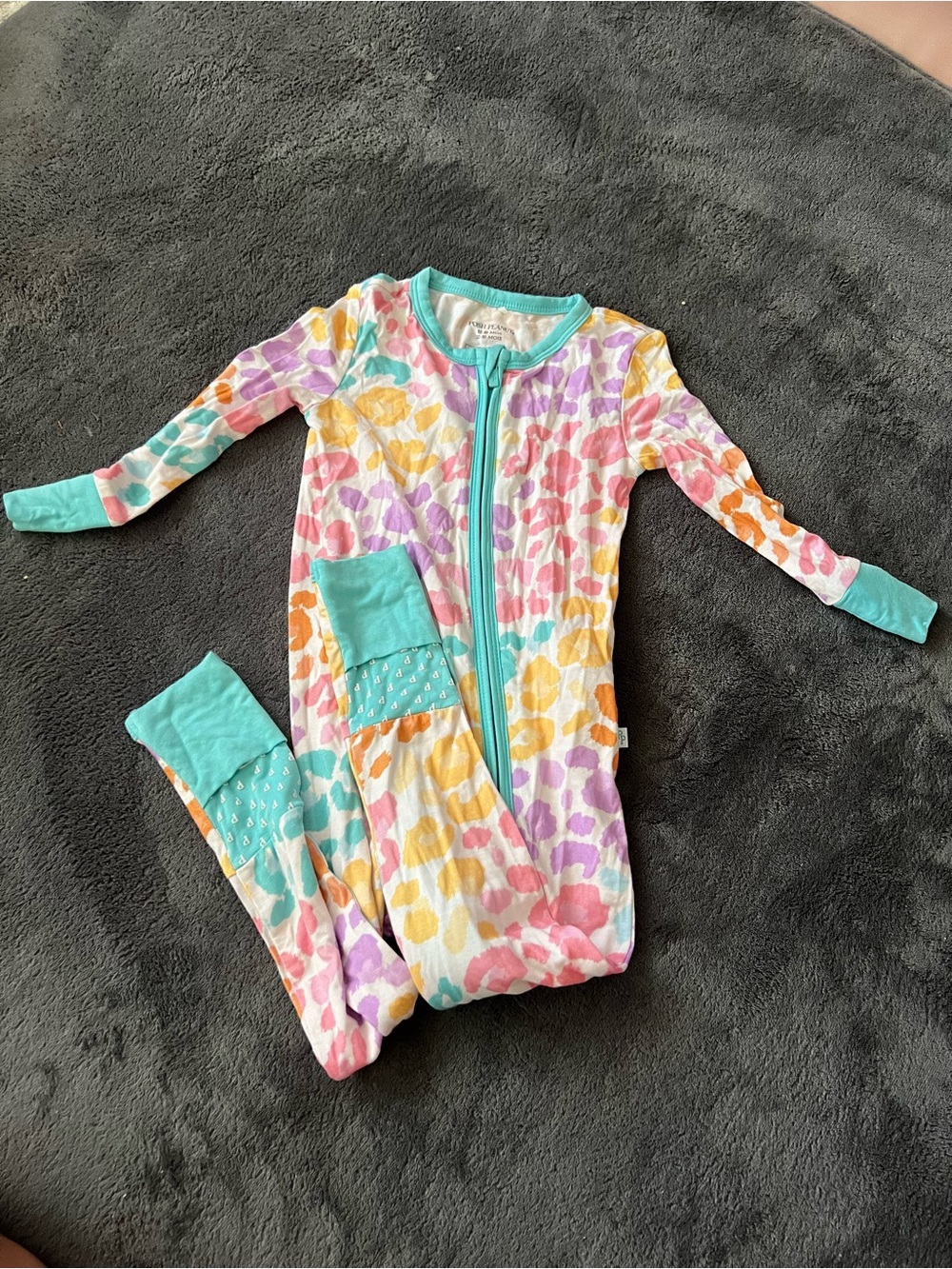 Posh peanut cheetah Colorful Pastel Print Zipper Footless pajamas 12-18 month